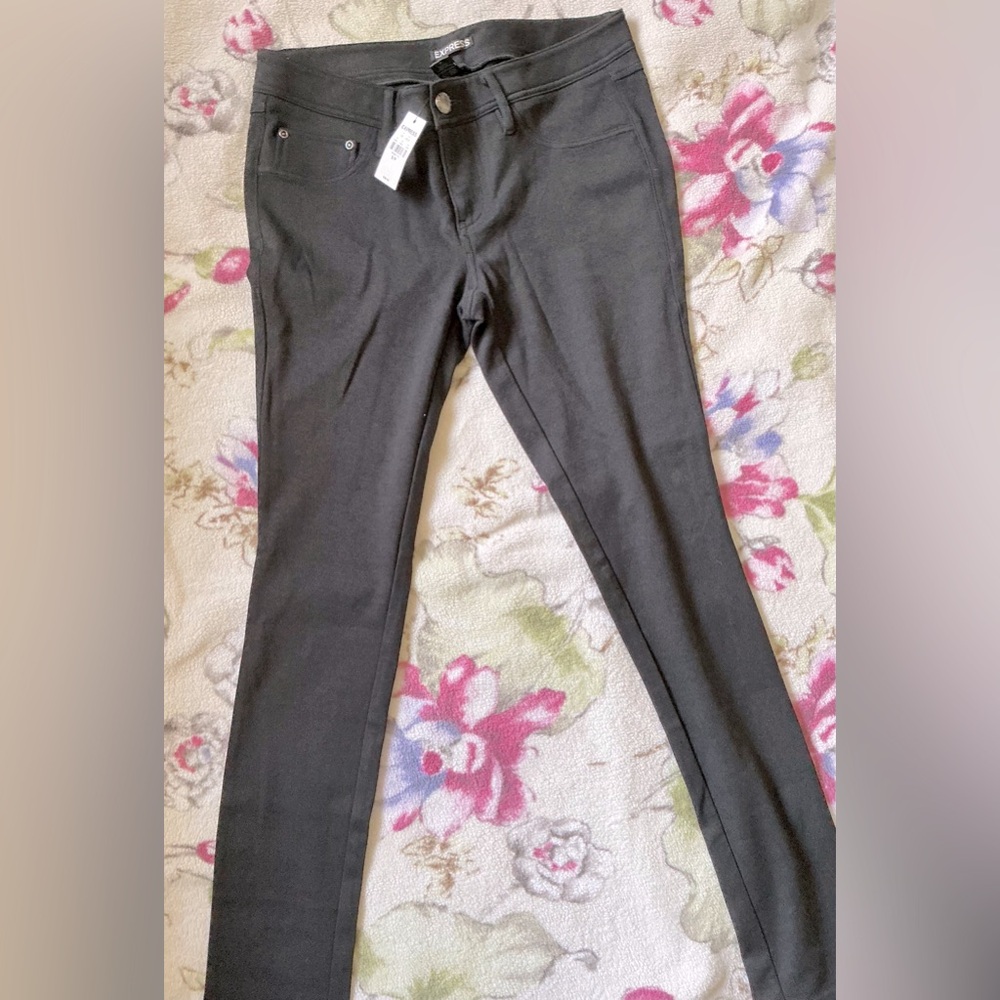 Express skinny/jean pants, detailed back pockets, Size small